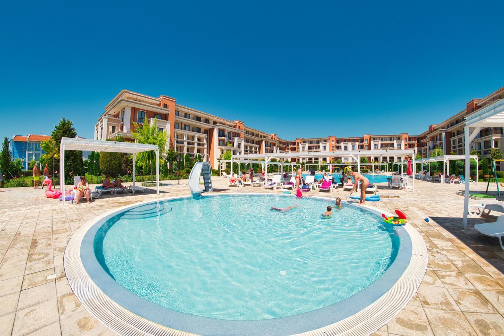 Prestige Mer D'Azur Sunny Beach Buitenkant foto