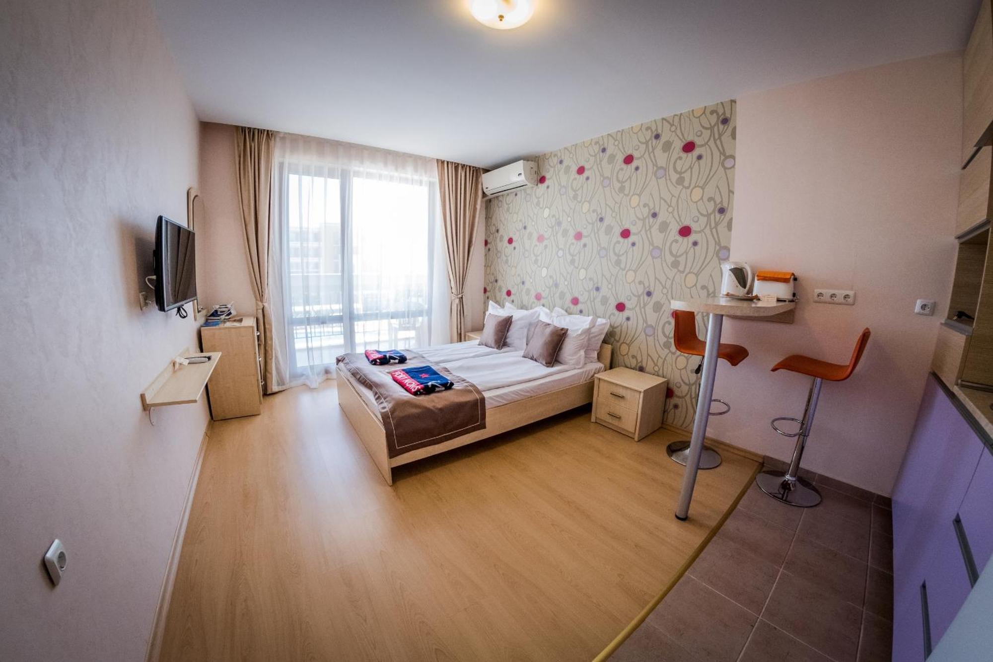 Prestige Mer D'Azur Sunny Beach Buitenkant foto