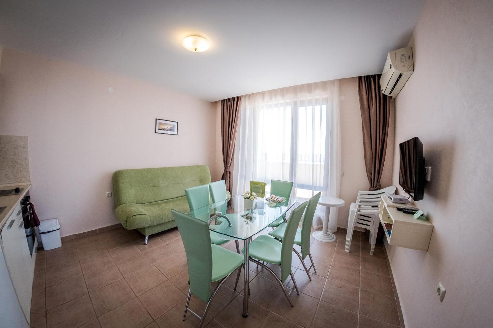 Prestige Mer D'Azur Sunny Beach Buitenkant foto